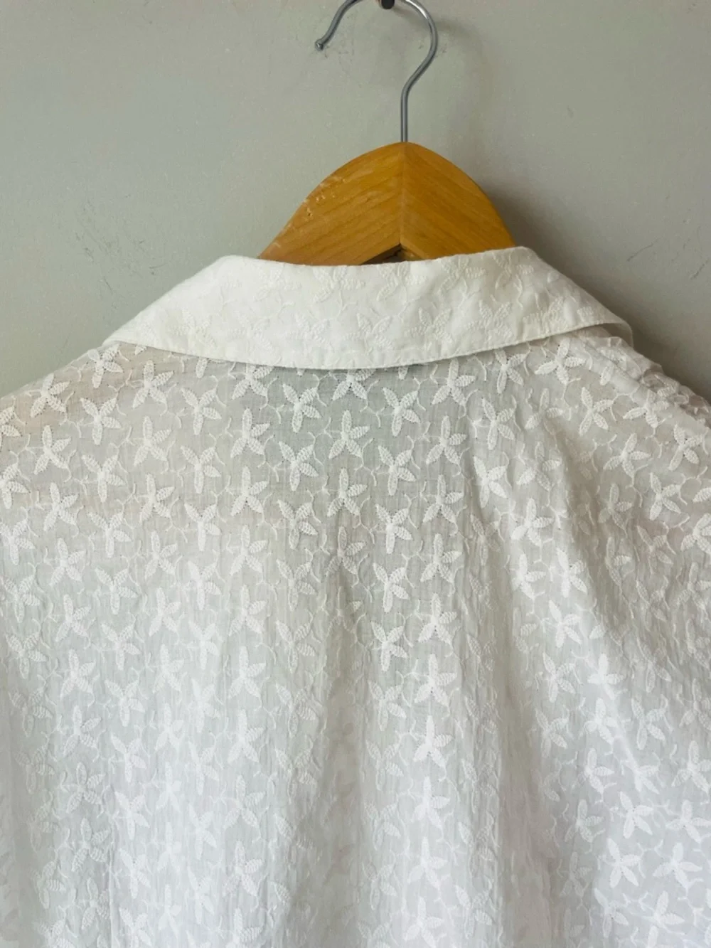 Lafayette 148 New York White Sheer Ruffle Tie-Front Blouse - Picture 5 of 7